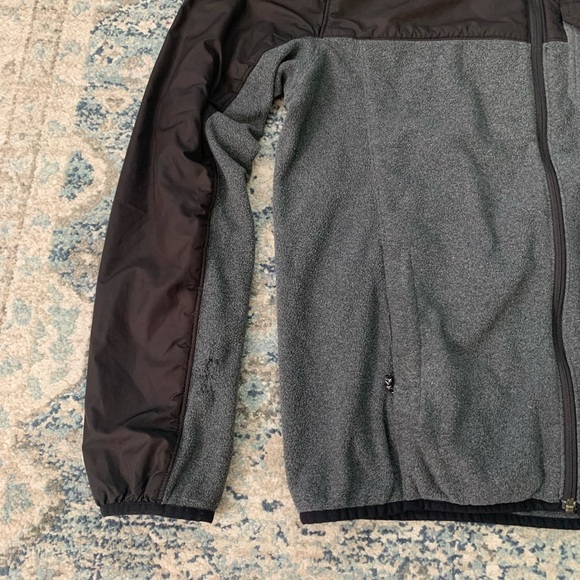 Marmot fleece zip up jacket - Picture 8 of 9